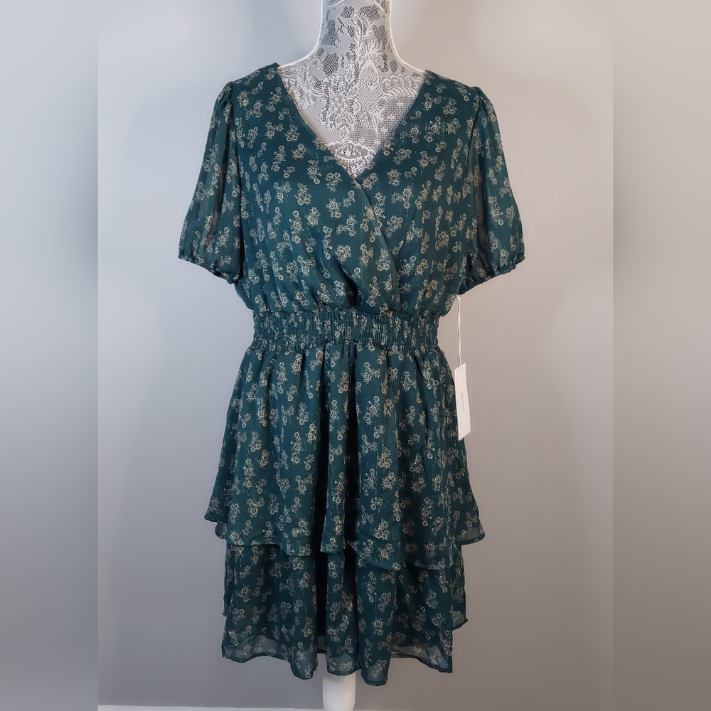 Mimi Chica Plus Size Green/Gold Short Sleeve Dress